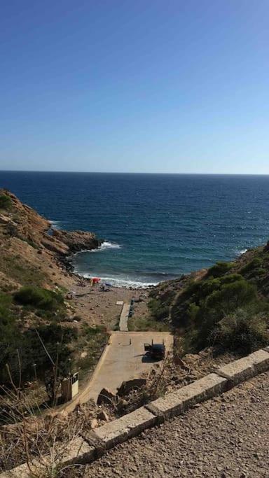Piso En La Primera Linea Del Mar Con 2 Dormitorios ベニドルム エクステリア 写真
