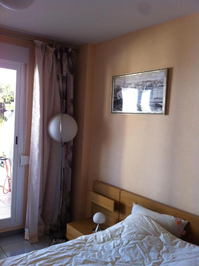 Piso En La Primera Linea Del Mar Con 2 Dormitorios ベニドルム エクステリア 写真